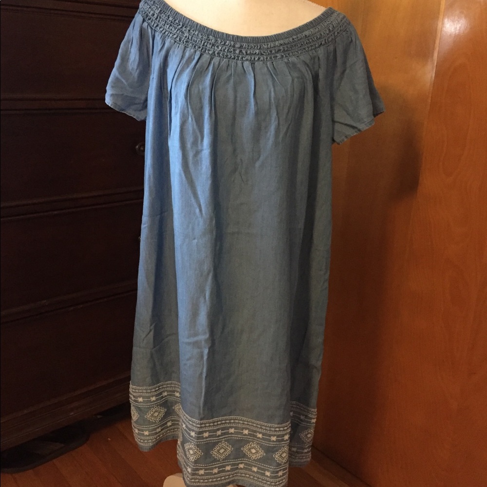 Old Navy blue dress